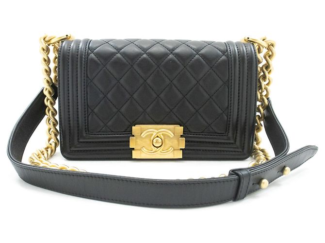Borsa a tracolla CHANEL Boy Chain Nera Matelassé Patta in Pelle d'Agnello Oro Nero - vista 2