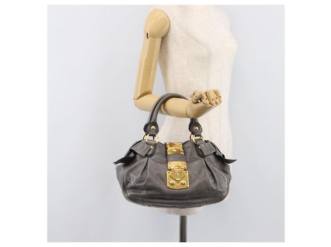Borsa a mano Miu Miu in pelle grigia tono oro Auth BA15532V Marrone - vista 26