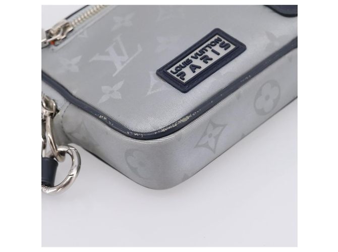 Borsa a pochette LOUIS VUITTON Monogram Satellite Alpha Clutch Bag Silver M44171 LV Auth 204313A Argento - vista 15