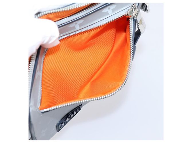 Borsa a pochette LOUIS VUITTON Monogram Satellite Alpha Clutch Bag Silver M44171 LV Auth 204313A Argento - vista 22