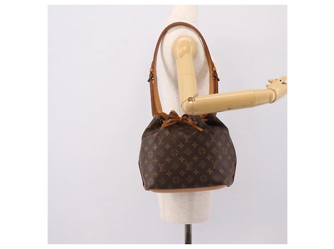 Borsa a tracolla LOUIS VUITTON Monogram Petit Noe M42226 LV Auth 203112V Monogramma - vista 19