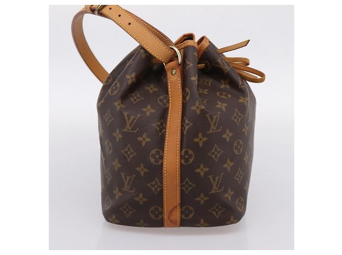 Borsa a tracolla LOUIS VUITTON Monogram Petit Noe M42226 LV Auth 203112V Monogramma - vista 3