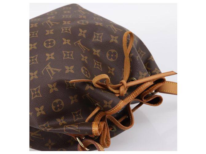 Borsa a tracolla LOUIS VUITTON Monogram Petit Noe M42226 LV Auth 203112V Monogramma - vista 6