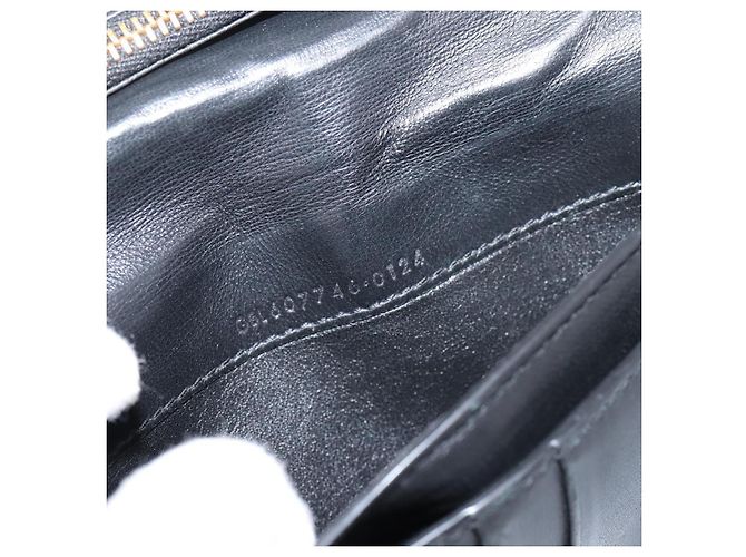 Autre Marque Cartera larga SAINT LAURENT efecto cocodrilo negro y oro Auth 205099A Dorado - vista 12