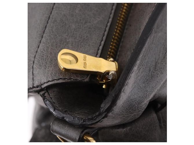 Borsa a Mano Miu Miu in Pelle 2way Grigio Tono Oro Auth 167623M Marrone - vista 28