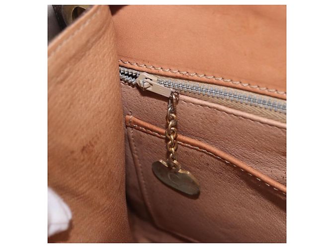 Céline Borsa a tracolla CELINE Macadam con catena in PVC e pelle Marrone Oro Auth ka6066 D'oro - vista 24