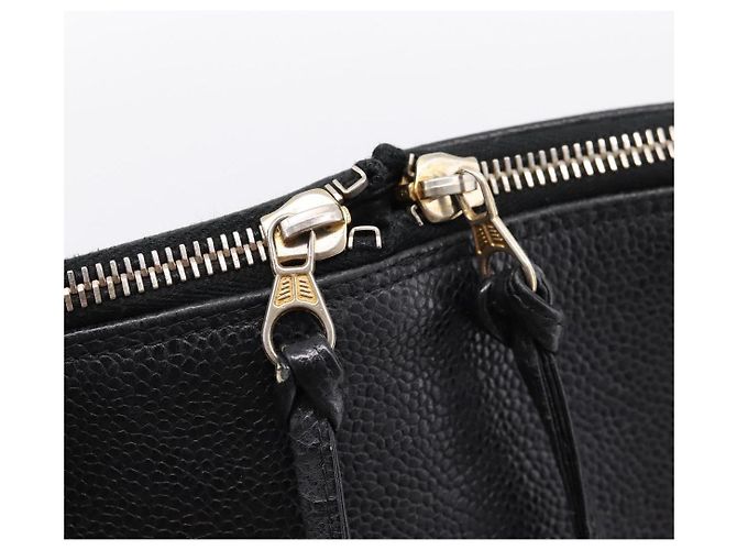 Borsa a tracolla CHANEL COCO Mark Chain in pelle caviar nera e oro CC Auth 201540A Nero D'oro - vista 10