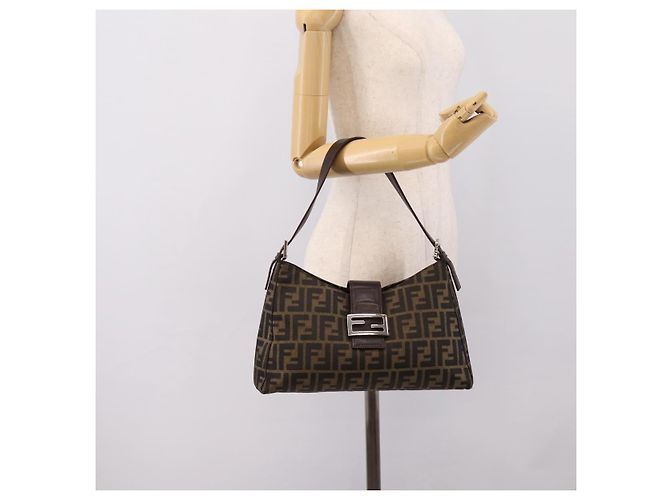 Borsa a tracolla FENDI Zucca Canvas Mamma Baguette Nero Argento Auth BA15572A - vista 30