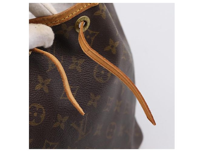 LOUIS VUITTON Borsa a tracolla Monogram Petit Noe M42226 LV Auth 201144A Monogramma - vista 10