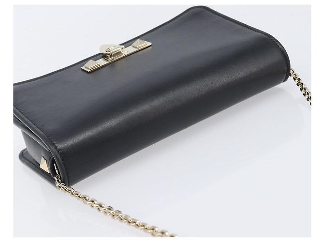 Bolsa de ombro com corrente VALENTINO em couro preto e dourado Auth 204165V - vista 6
