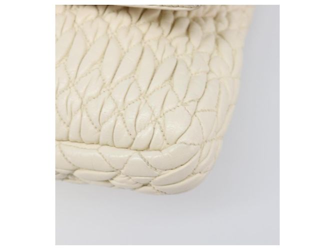 Borsa a tracolla Miu Miu Matelassé con catena in pelle 2way White Silver Auth 202695A Argento Bianco - vista 19