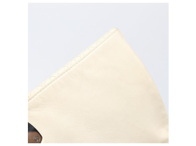 Borsa a tracolla Miu Miu Matelassé con catena in pelle 2way White Silver Auth 202695A Argento Bianco - vista 27