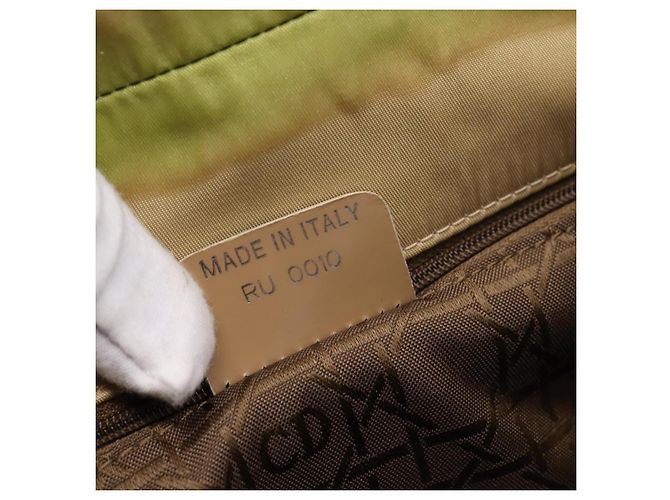 Bolso de mano Christian Dior Maris Pearl Nylon Beige Silver Auth 201541 Plata - vista 12