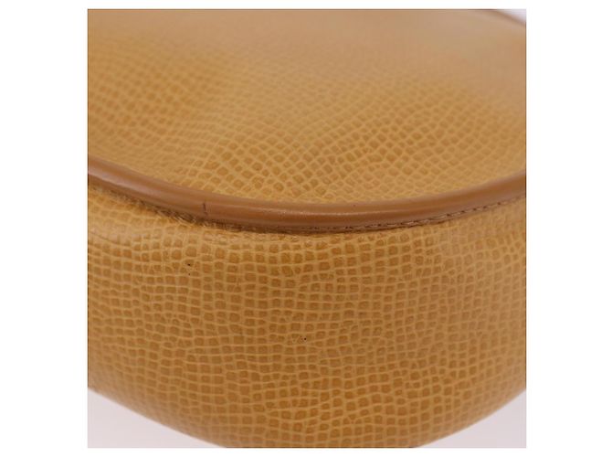 Borsa a tracolla Christian Dior in pelle beige e oro Auth 205085 D'oro - vista 19