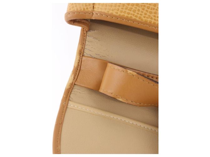 Borsa a tracolla Christian Dior in pelle beige e oro Auth 205085 D'oro - vista 21