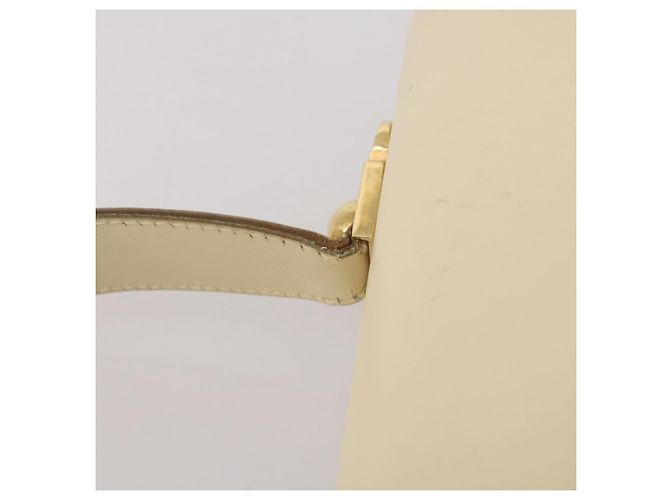 Borsa Salvatore Ferragamo Gancini in pelle bianca e oro Auth 205161 Bianco D'oro - vista 18