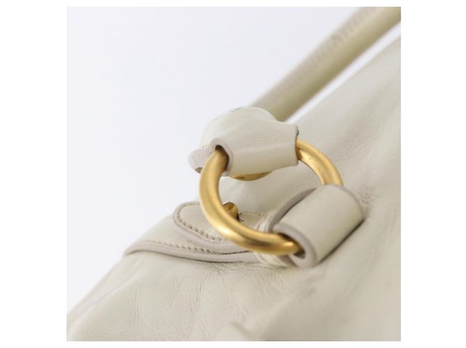 Borsa a mano Miu Miu con fiocco laterale in pelle 2way White Gold Auth am12582V Bianco D'oro - vista 23