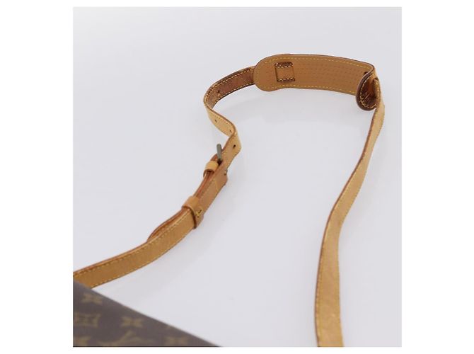 LOUIS VUITTON Monogram Saint Cloud GM Shoulder Bag M51242 LV Auth ka6274 Monograma - vista 8