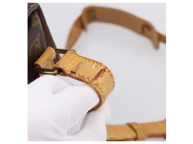 LOUIS VUITTON Monogram Saint Cloud GM Shoulder Bag M51242 LV Auth ka6274 Monograma - vista 9