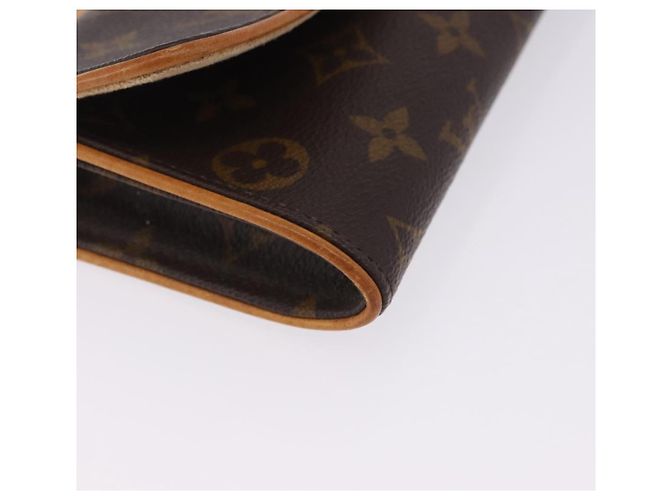 LOUIS VUITTON Monogram Pochette Twin PM Shoulder Bag M51854 LV Auth 203072A Monograma - vista 15