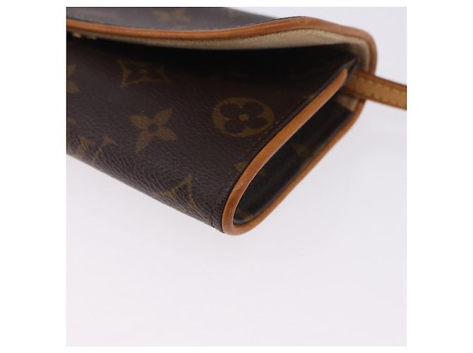 LOUIS VUITTON Monogram Pochette Twin PM Shoulder Bag M51854 LV Auth 203072A Monograma - vista 16