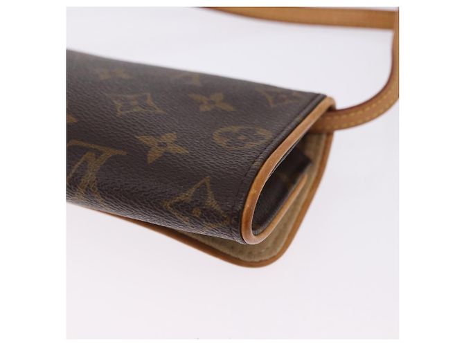 LOUIS VUITTON Monogram Pochette Twin PM Shoulder Bag M51854 LV Auth 203072A Monograma - vista 18
