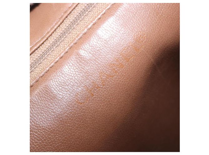 Borsa a tracolla CHANEL Pelle Caviar Marrone Oro CC Auth 203890 D'oro - vista 32