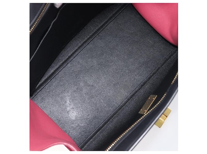 Céline Borsa a mano CELINE Trapeze in pelle 2way Beige Gold Auth 203653 D'oro - vista 11