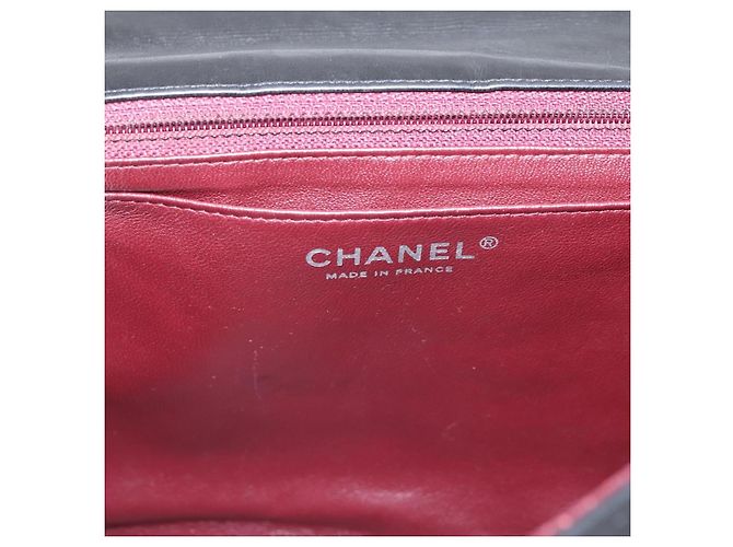 Borsa a tracolla CHANEL Matelasse 30 Chain in pelle d'agnello nera e argento CC Auth yk20928V Nero - vista 19