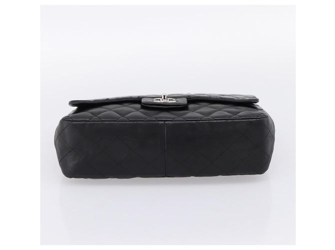 Borsa a tracolla CHANEL Matelasse 30 Chain in pelle d'agnello nera e argento CC Auth yk20928V Nero - vista 5