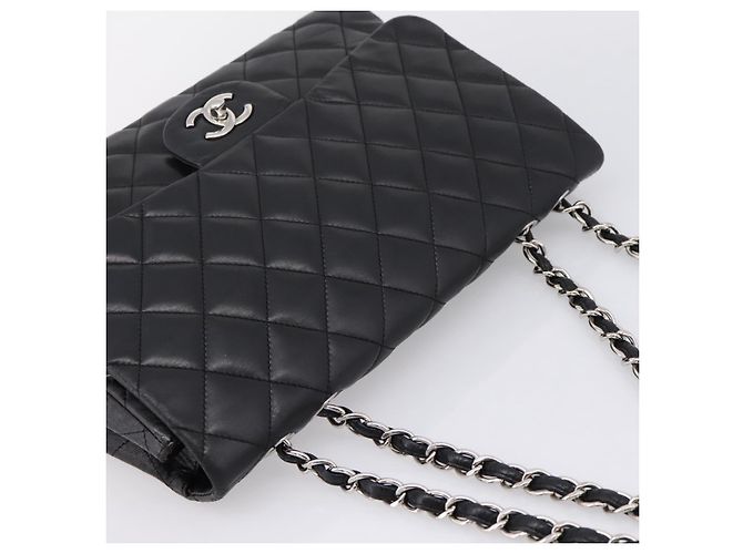 Borsa a tracolla CHANEL Matelasse 30 Chain in pelle d'agnello nera e argento CC Auth yk20928V Nero - vista 6