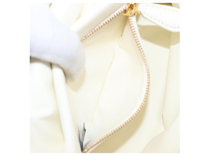 MARNI Prisma Shoulder Bag Leather White Gold Tone Auth 204613A - view 24