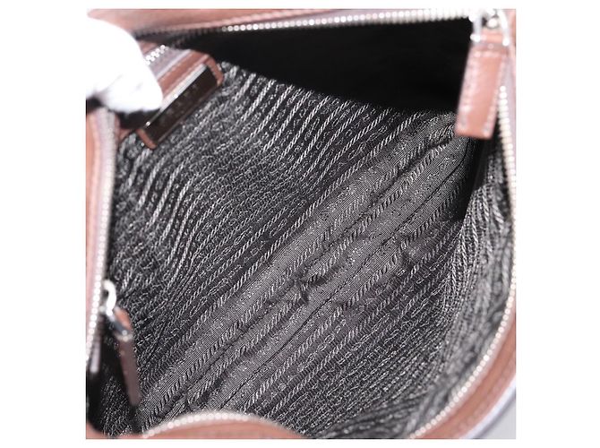 Borsa a tracolla PRADA in pelle Taurillon Marrone Argento Auth am12669V - vista 11