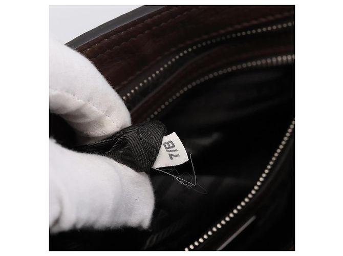 Borsa a tracolla PRADA in pelle Taurillon Marrone Argento Auth am12669V - vista 12