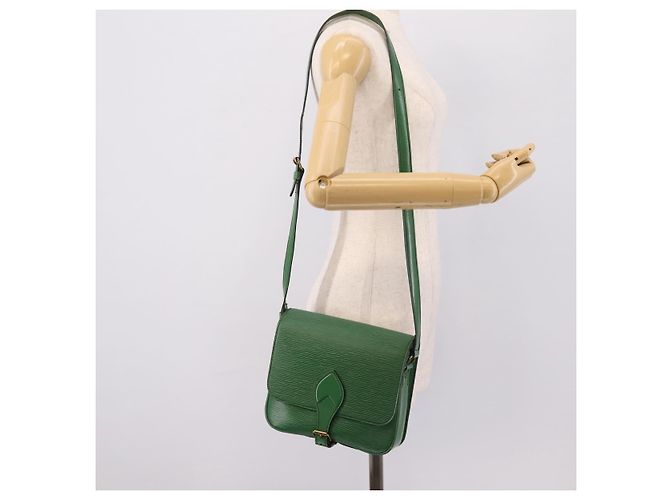 LOUIS VUITTON Bolso de hombro Epi Cartouchiere MM Verde M52244 LV Auth 205149V - vista 25