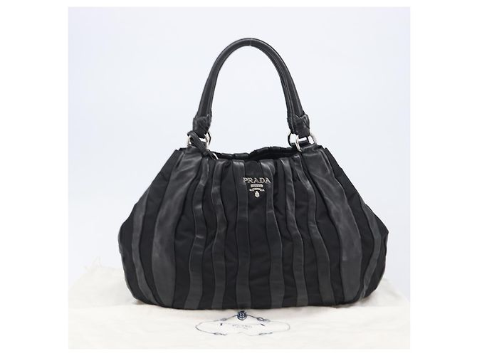 PRADA Crimson Handtasche aus Leder Schwarz Silber authentisch 204098V - Ansicht 12