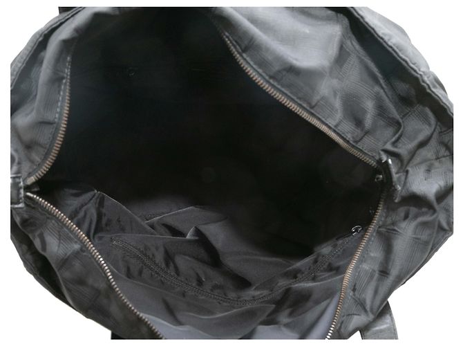 Chanel Nylon Logo Tote Bag in Schwarz - Ansicht 6
