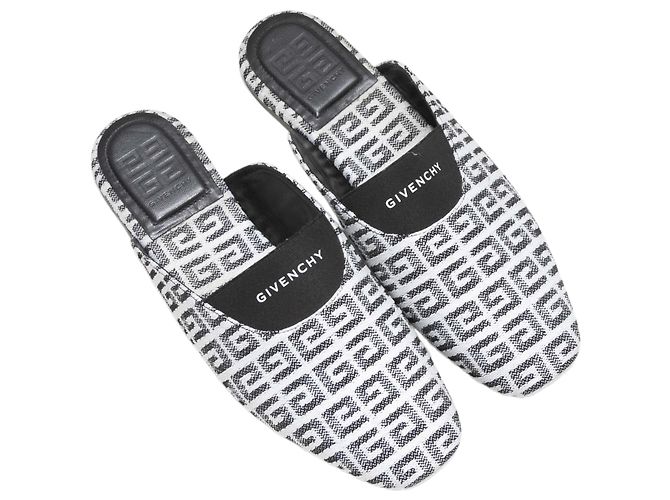 White & Black Givenchy Bedford 4G Jacquard Mules Size 38 - view 2
