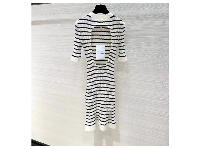 Vestido Chanel de Algodón con Estampado a Rayas y Cut Out Multicolor - vista 2