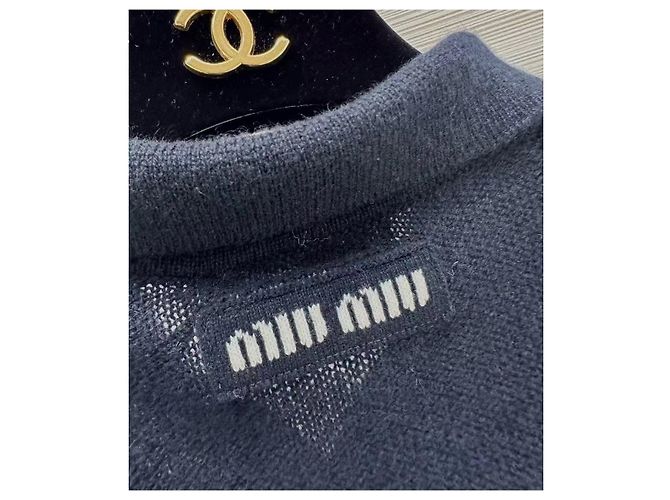 Top Miu Miu de algodão com detalhe cut-out e manga curta Multicor - vista 6