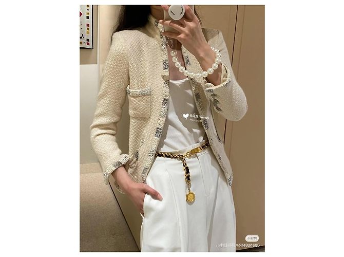 Chanel Bombay Serie Tweed Jacke Ecru Größe 40 Mehrfarben - Ansicht 9