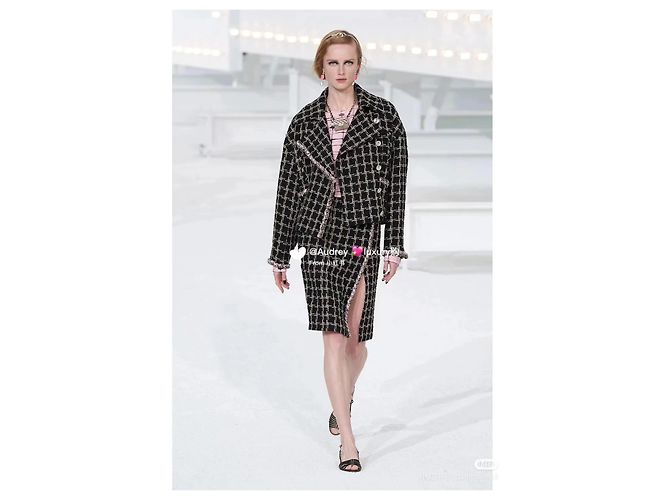 Chanel Tweed Check Pattern Jacket Multiple colors - view 8