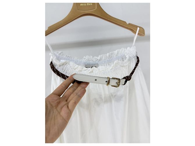Saia Miu Miu Branca de Algodão com Bordado e Cinto Multicor - vista 3