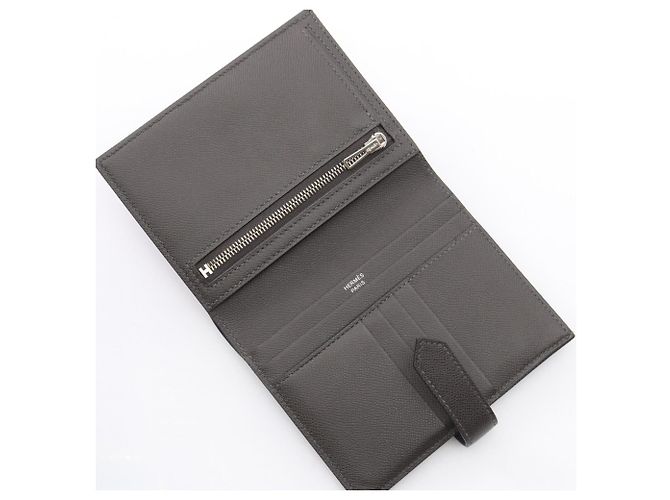 Hermès Portafoglio bi-fold Hermes Bearn Compact Marrone - vista 3