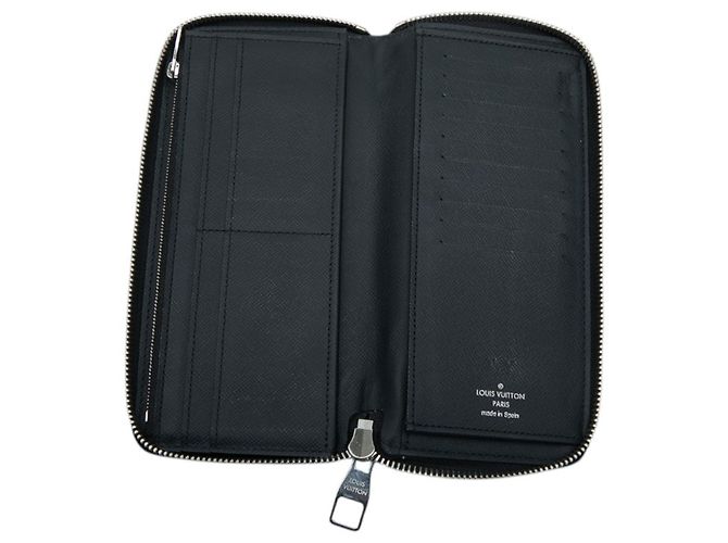 Louis Vuitton Taiga Zippy Wallet Black - view 6