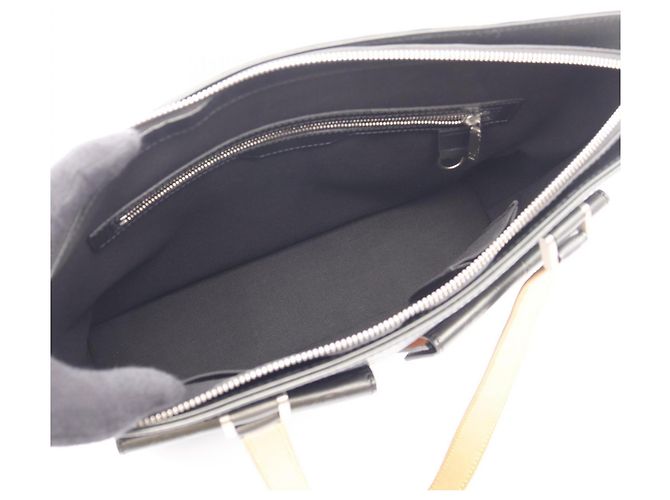 Bolso Tote Louis Vuitton Wilwood Negro - vista 3
