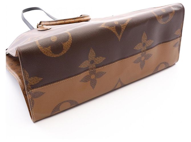 Louis Vuitton OnTheGo GM Monogram Giant/Reverse Handtasche Braun - Ansicht 7