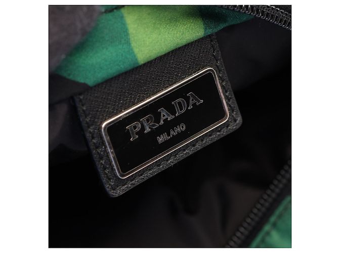 Saffiano Bolso de hombro Prada con logo triangular y camuflaje Negro Verde - vista 4