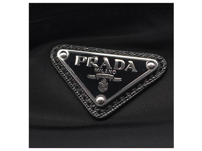 Bolsa de Ombro Prada em Nylon Preto e Couro Saffiano - vista 7