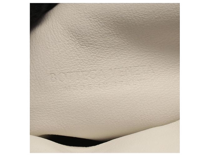 Bolsa Triangle Flap Second Bag Bottega Veneta Branco - vista 4